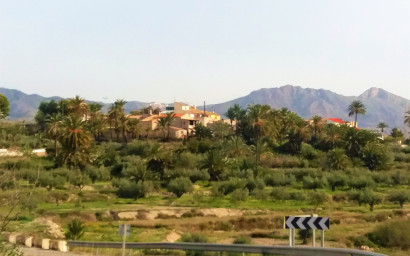 Resale - Villa -
Abanilla