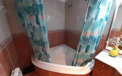 Herverkoop - Herenhuis -
Monovar