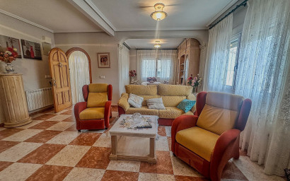 Revente - Villa -
Sax