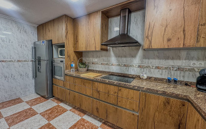 Revente - Villa -
Sax