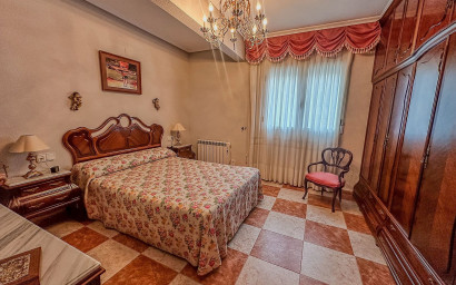 Revente - Villa -
Sax