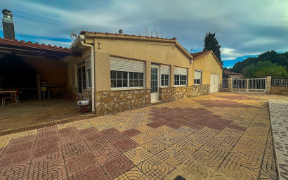 Revente - Villa -
Sax