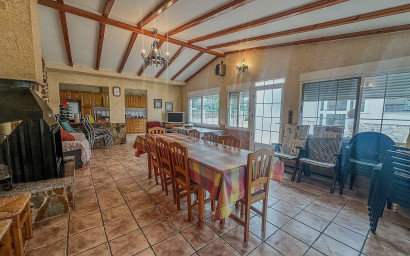 Revente - Villa -
Sax