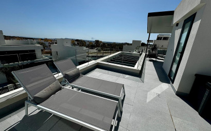 Resale - Villa -
Algorfa