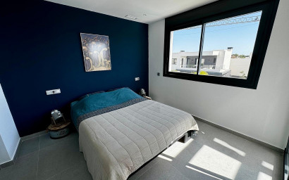 Resale - Villa -
Algorfa