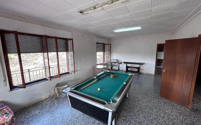 Resale - Villa -
Monovar