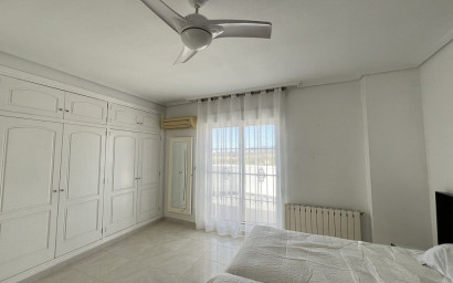 Resale - Villa -
Pinoso