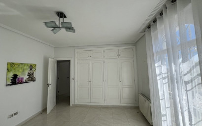 Resale - Villa -
Pinoso