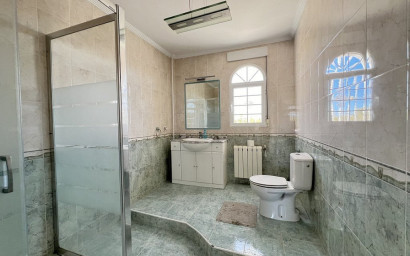 Resale - Villa -
Pinoso