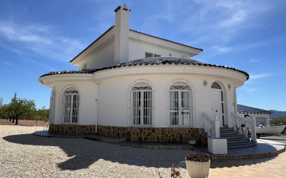 Resale - Villa -
Pinoso