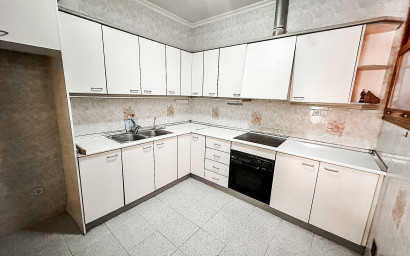 Revente - Maison mitoyenne -
Pinoso