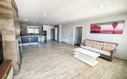 Revente - Villa -
Crevillente