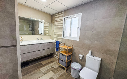 Revente - Villa -
Crevillente