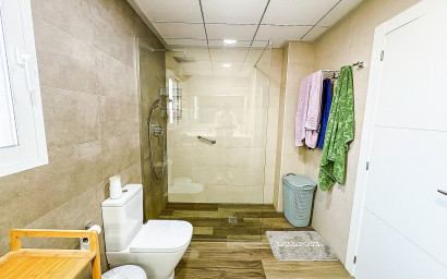 Revente - Villa -
Crevillente