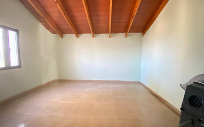 Resale - Village house -
Yecla