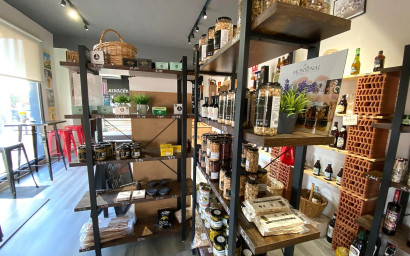 Herverkoop - Business -
Pinoso