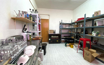 Herverkoop - Business -
Pinoso