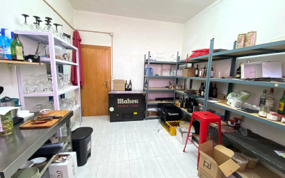 Herverkoop - Business -
Pinoso