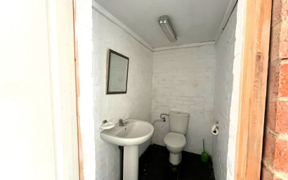 Resale - Business -
Castalla