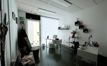 Resale - Business -
Castalla