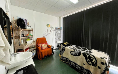 Resale - Business -
Castalla