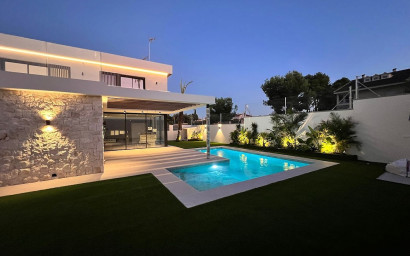 New Build - Villa -
Cabo Roig