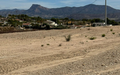 Resale - Land -
Monovar