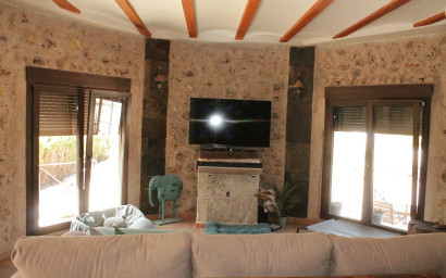 Herverkoop - Landhuis -
Villena