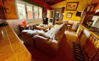 Resale - Townhouse -
Pinoso