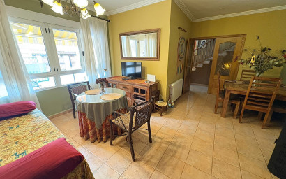 Resale - Townhouse -
Pinoso