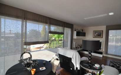 Resale - Villa -
Villena