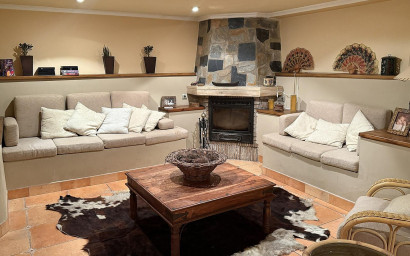 Resale - Villa -
Elda