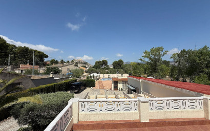 Herverkoop - Landhuis -
Castalla