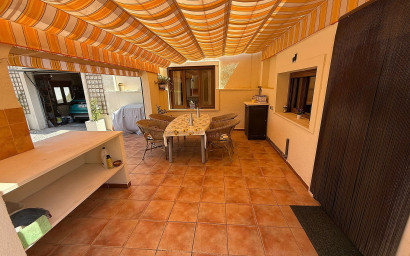 Herverkoop - Landhuis -
Castalla