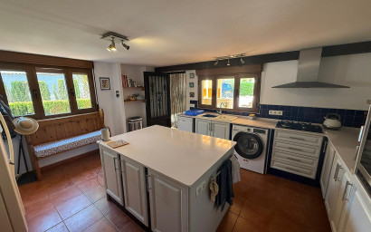 Herverkoop - Landhuis -
Castalla