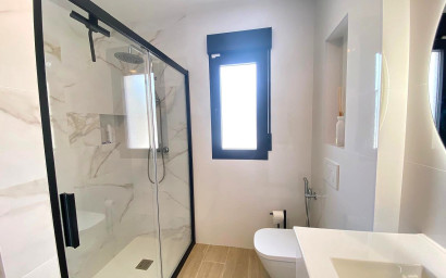 Herverkoop - Villa -
Pinoso