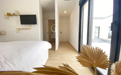 Herverkoop - Villa -
Pinoso