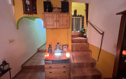 Revente - Maison mitoyenne -
Elche de la Sierra