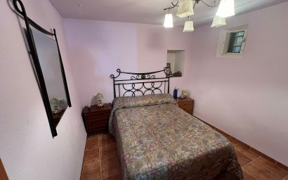 Revente - Maison mitoyenne -
Elche de la Sierra