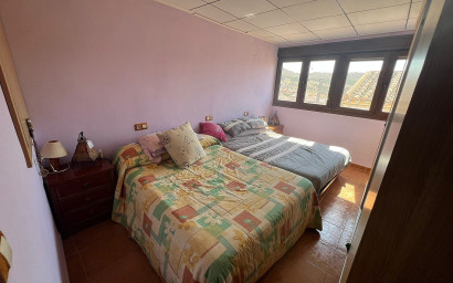 Revente - Maison mitoyenne -
Elche de la Sierra