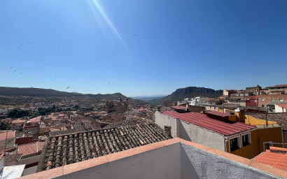 Revente - Maison mitoyenne -
Elche de la Sierra