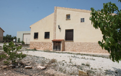 Herverkoop - Landhuis -
Pinoso