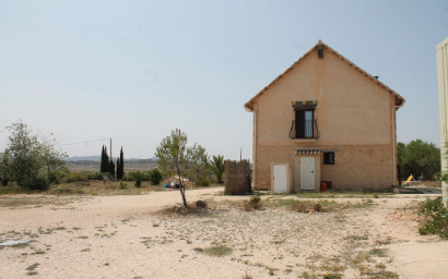 Herverkoop - Landhuis -
Pinoso