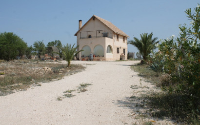 Herverkoop - Landhuis -
Pinoso