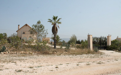 Herverkoop - Landhuis -
Pinoso