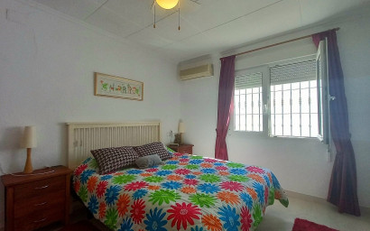 Revente - Villa -
Torrevieja