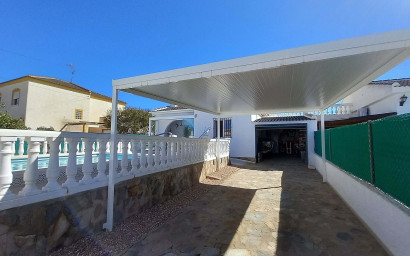 Revente - Villa -
Torrevieja