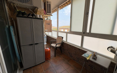 Herverkoop - Plat -
Petrer