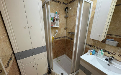 Herverkoop - Plat -
Petrer