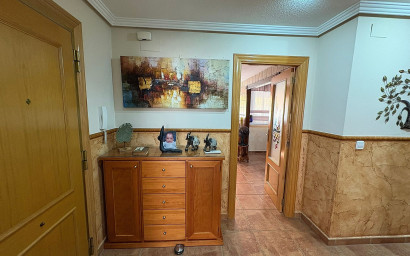 Herverkoop - Plat -
Petrer